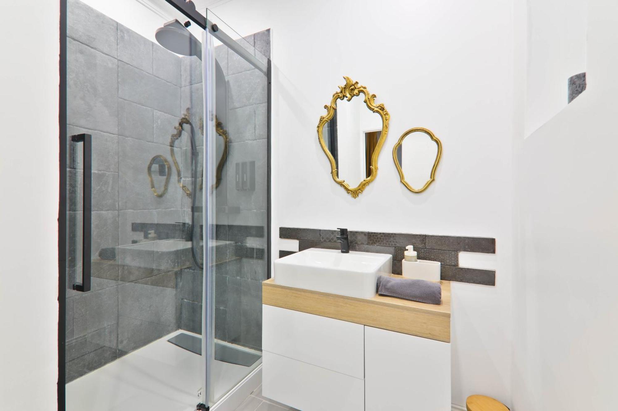 Charmant Appartement Arc De Triomphe Free Netflix Париж Екстериор снимка